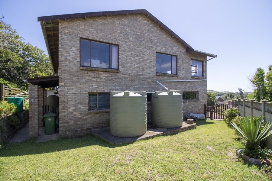 5 Bedroom Property for Sale in Forest Downs Eastern Cape